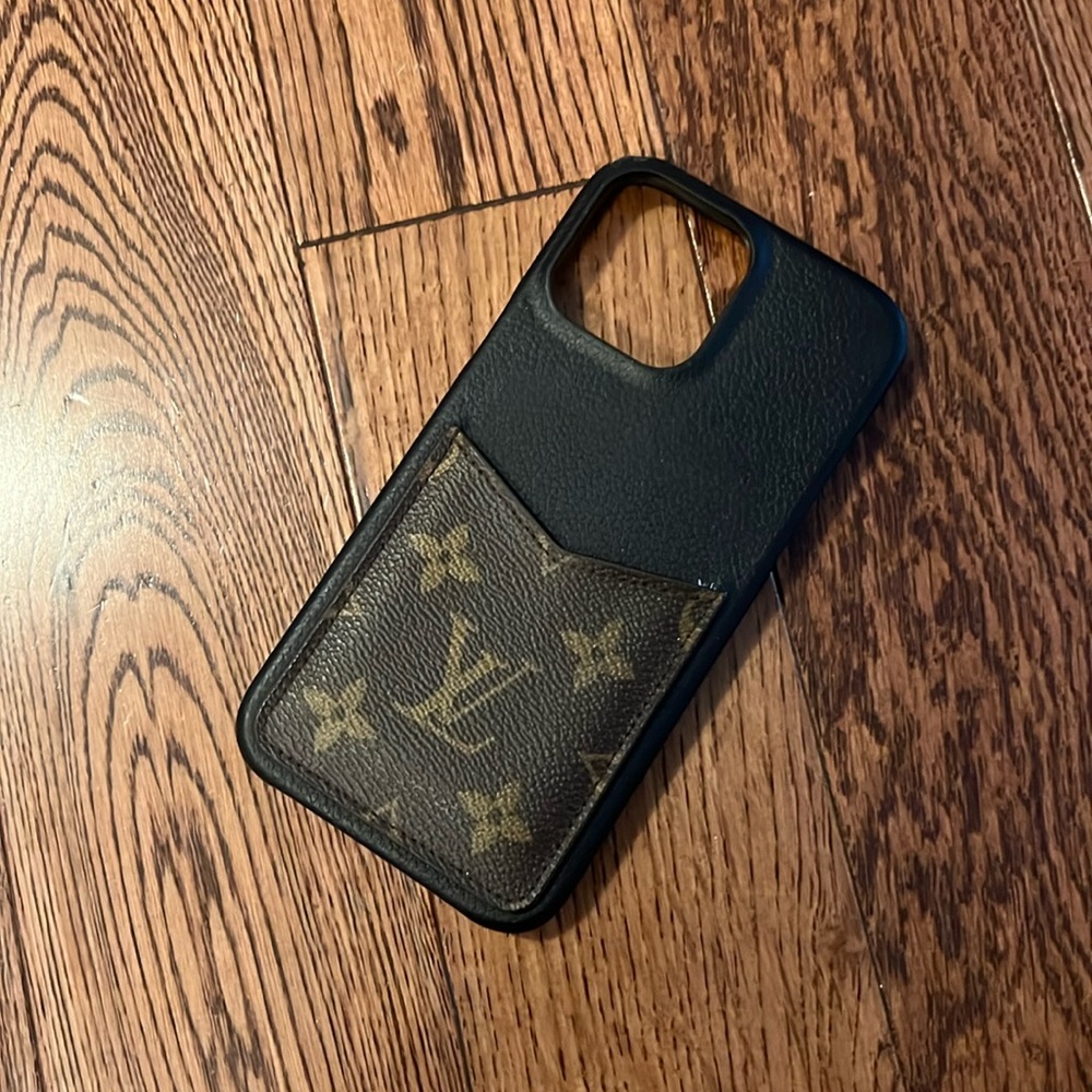 Louis Vuitton Bumper Pallas iPhone 13 Pro Max